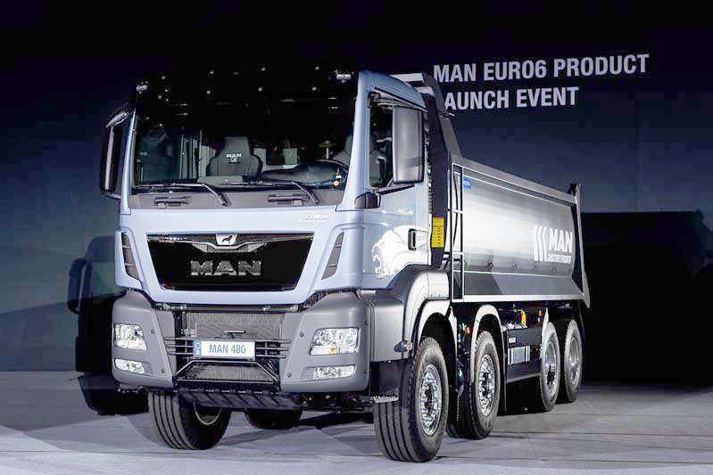 德国man 公司在韩国举行了欧Ⅵ卡车系列的发布会-王力汽车网