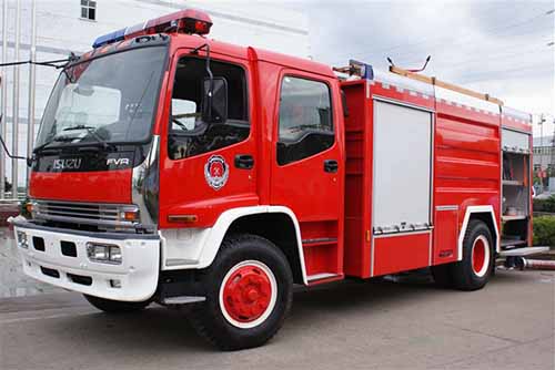 支援新疆公安消防部队53辆消防车及相关装备器材填补了我区基层消防